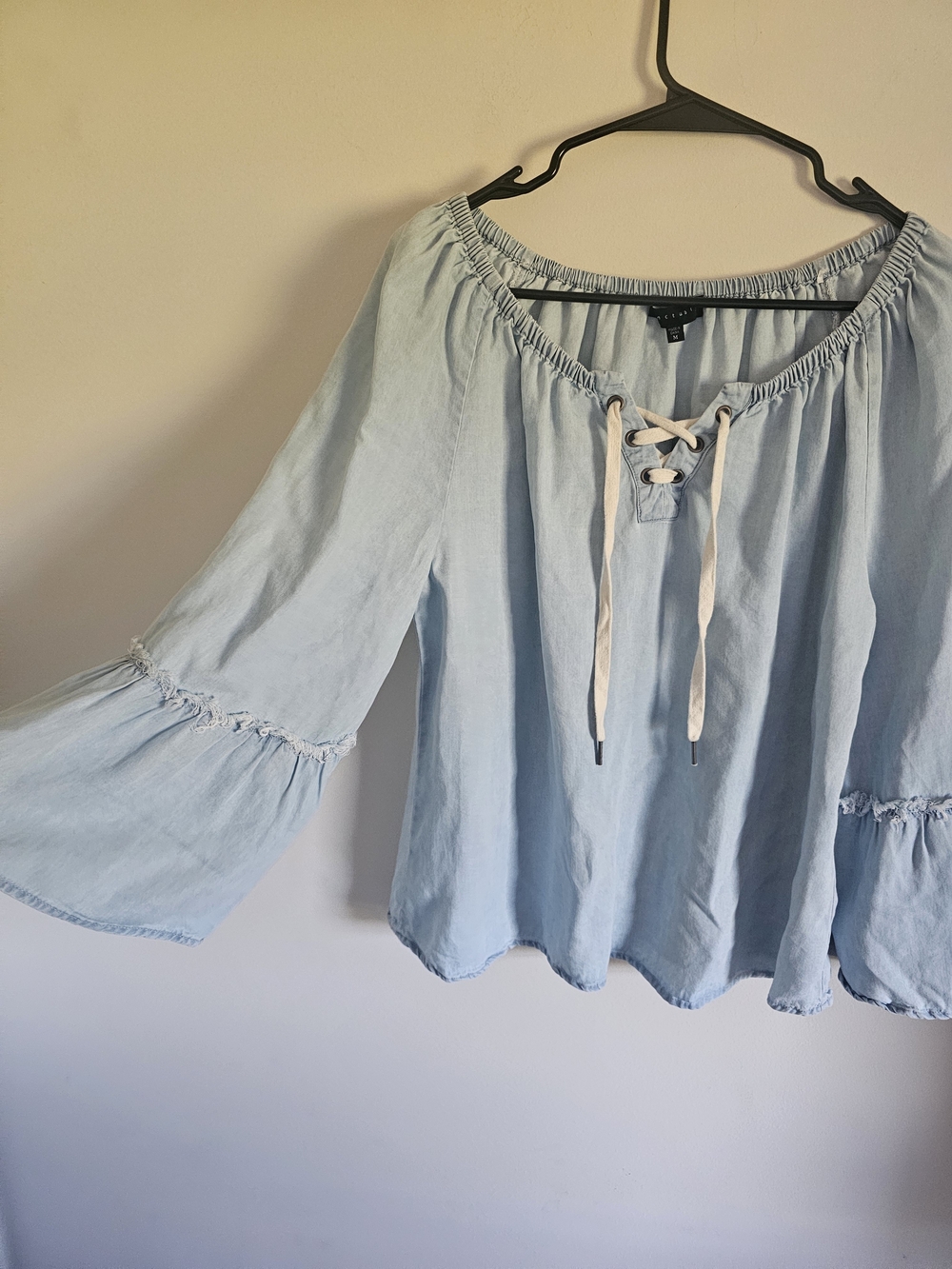 Sanctuary Light Blue Lace-Up Bell Sleeve Peasant Top - Picture 3 of 7